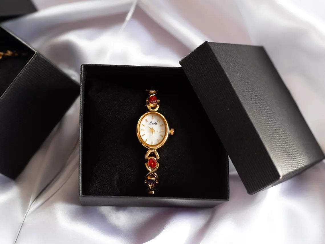 Louisa - Vintage Uhr